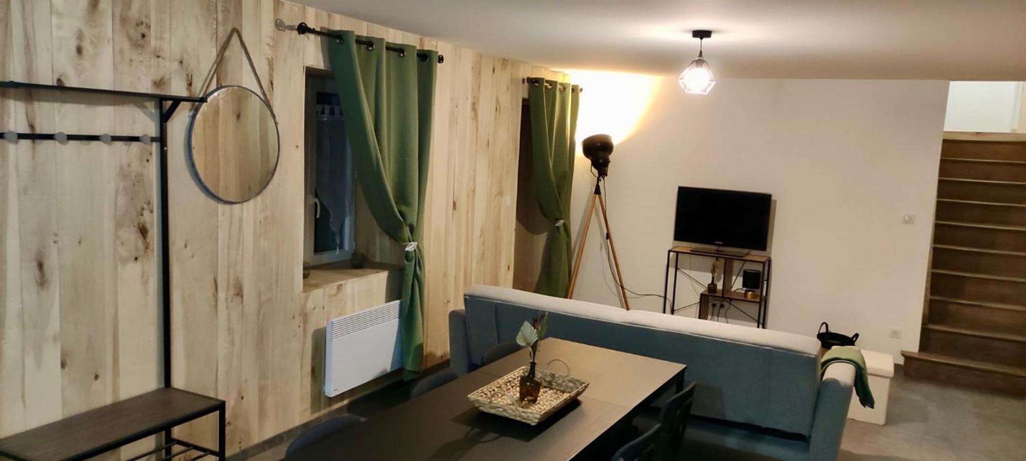 Appartement 2 Chambres Avec Wifi Centre De Descartes Esterno foto